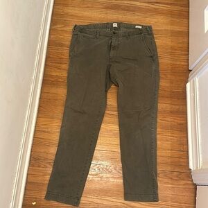 Gap Green chino pants 36x32 slim